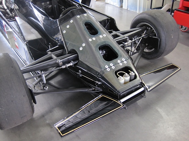 お取り寄せ商品】 HIRO K822 1/12 Lotus Type 88B 1981 British